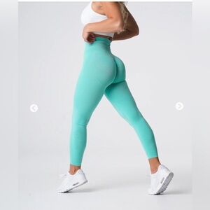 NVGTN Contouring Leggings NWT XL